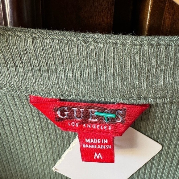 Guess long sleeve top pastel green with gold detail brand new size M - Picture 4 of 5